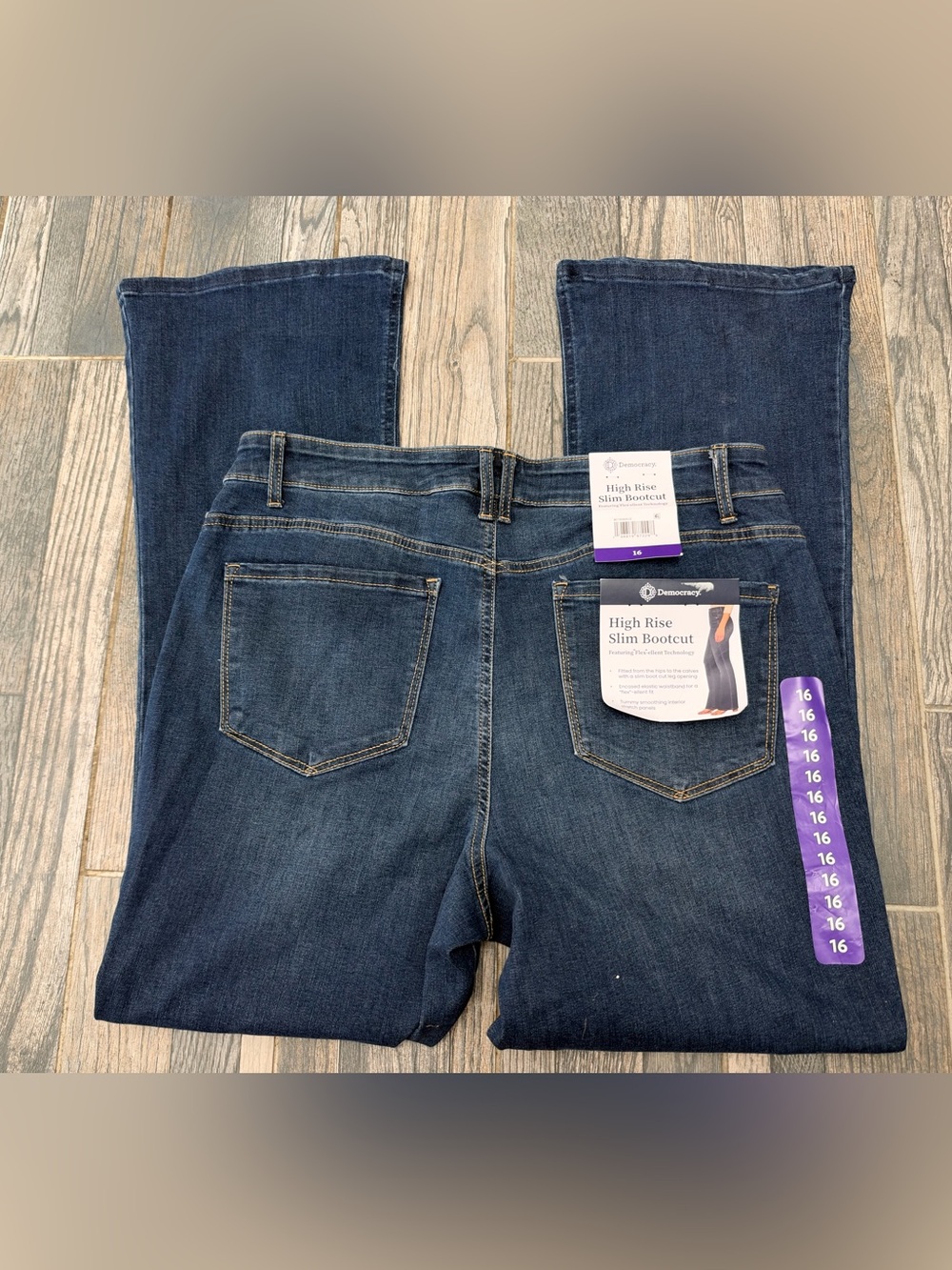 Democracy Women’s High Rise slim bootcut - size 16 NWT
